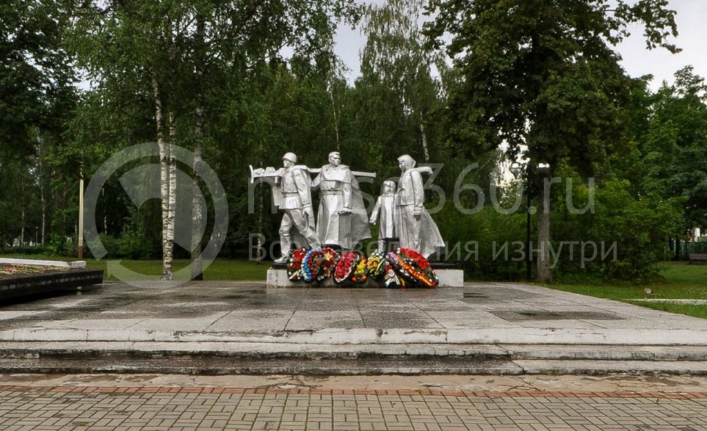 Памятник жителям города, павшим в ВОВ