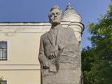 Памятник А.Д. Цюрупе
