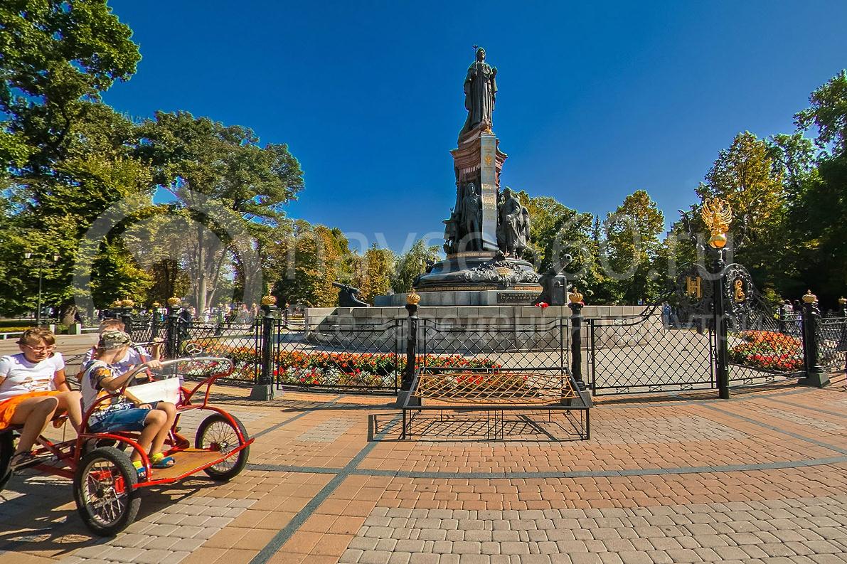 День города Краснодара 2015 г. памятник Екатерине Великой